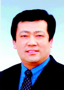 王桂松副市长刘国生   副市长任仲义法院院长王玮检察院检察长朱庆安