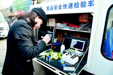 鄄城县开展假冒伪劣商品专项整治行动