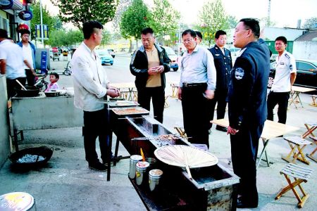 烧烤摊主,快装油烟净化器吧