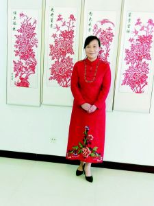 剪纸牡丹旗袍秀，惊艳八方客