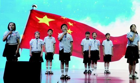 数百青少年儿童同台献艺庆祝新中国成立70周年