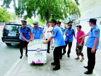 24小时无缝隙整治市容环境