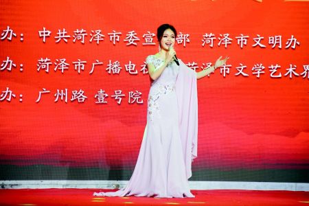 文艺展演助力创城
