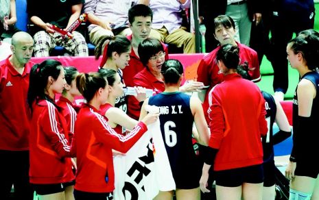 八连胜！中国女排静待最后决战