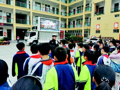 点击放大 绝不让交通悲剧再重演